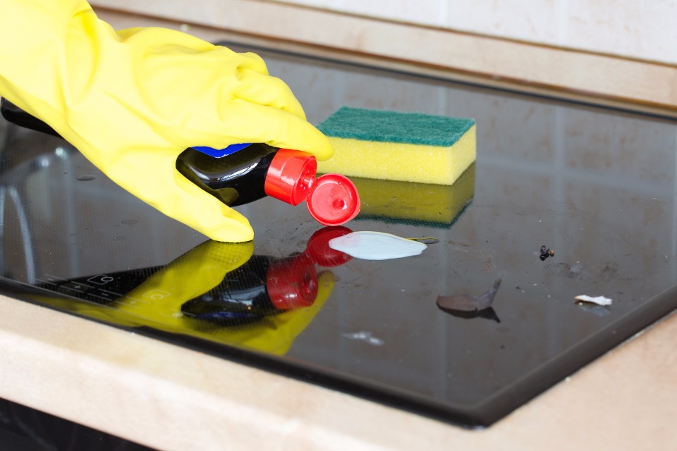 Stove Cleaning Made Easy