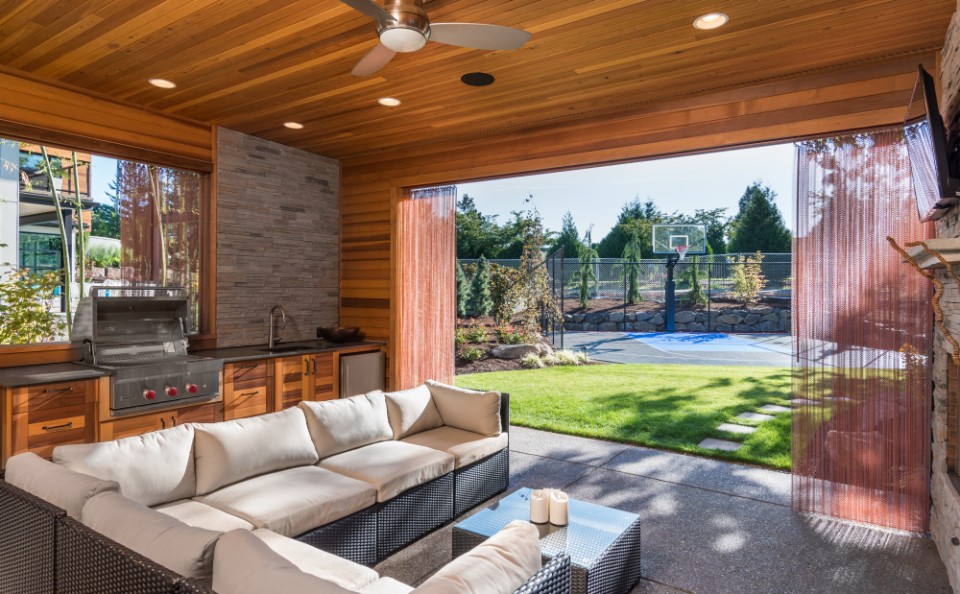 3 Causes of Patio Furniture Discolouration